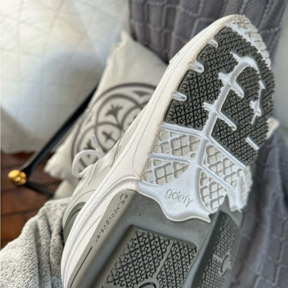 Gravity Defyer G-Defy Ion Walking Shoe - Women's Sz 9 - Picture 3 of 7